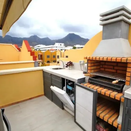 Beautiful In Charming Place El Duque Apartament *