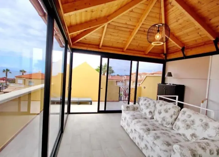 Beautiful In Charming Place El Duque شقة أذيخي