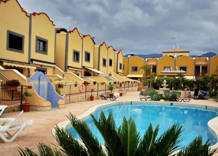 Beautiful In Charming Place El Duque Διαμέρισμα